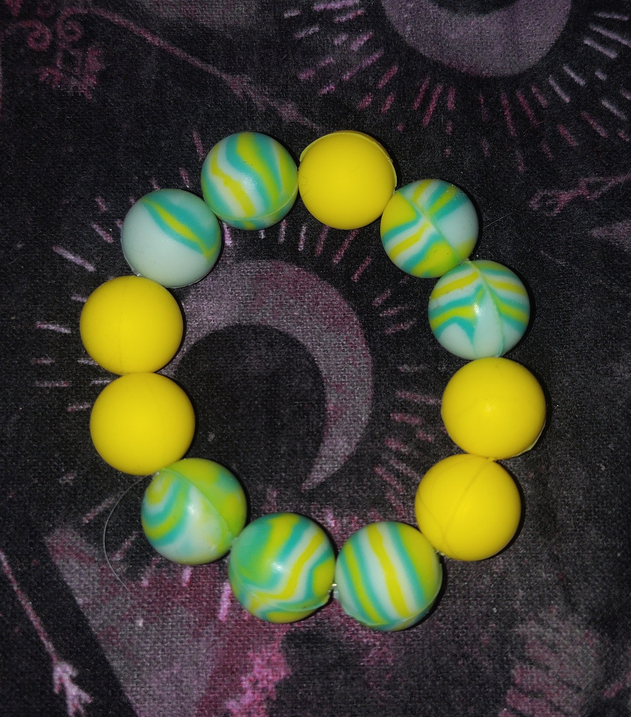Silicone beads