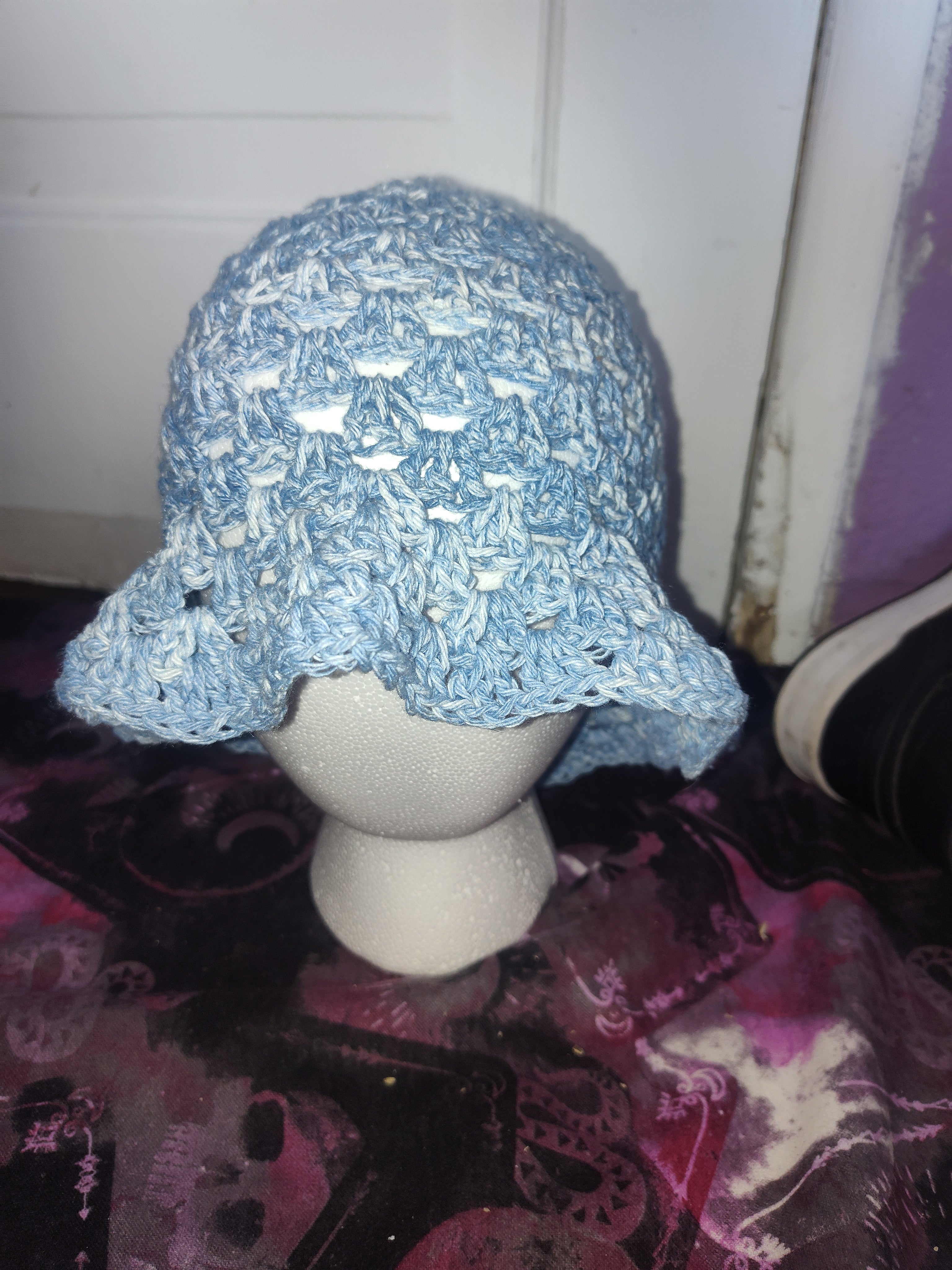 Bucket hat