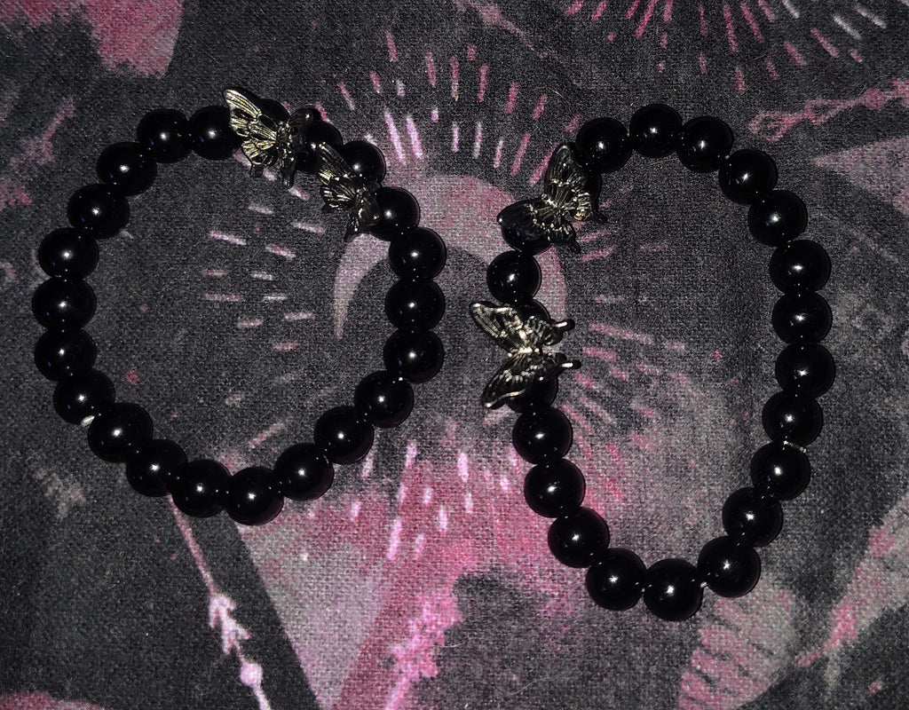 Random bracelets